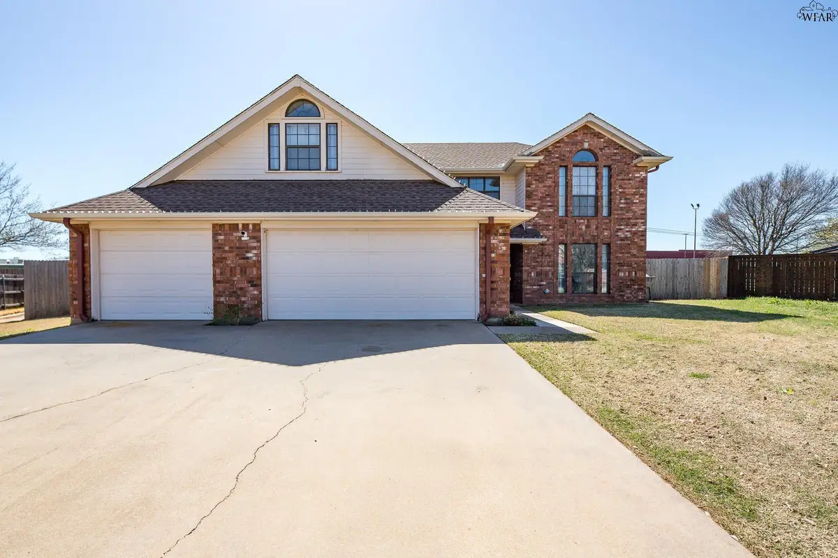 4 GRAY MOSS COURT, Wichita Falls, TX 76309 - #1