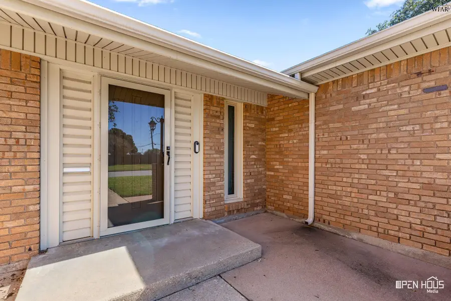 1700 MARY LANE, Wichita Falls, TX 76302 - #2