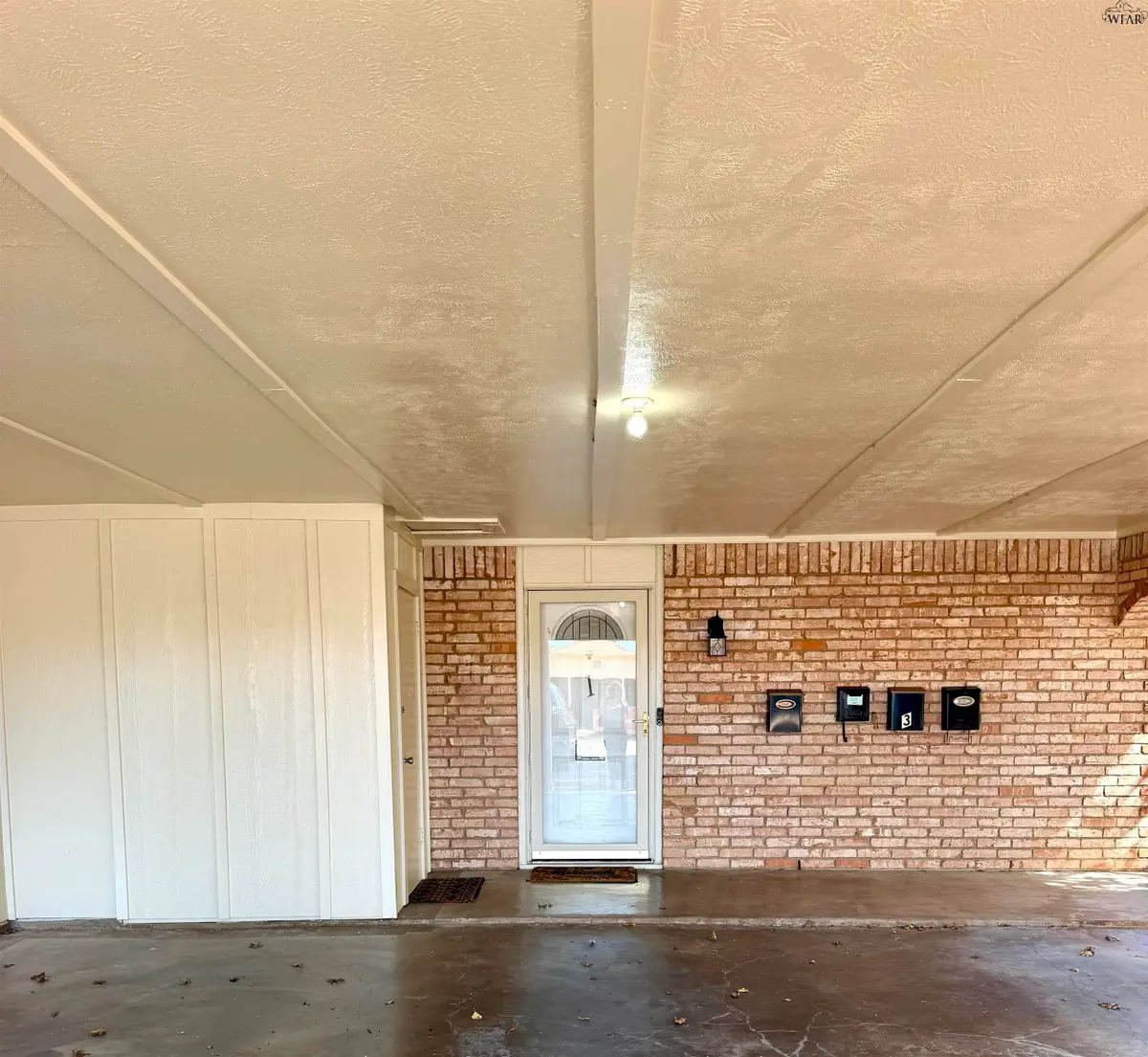 4501 SPANISH TRACE, Wichita Falls, TX 76310 - #1