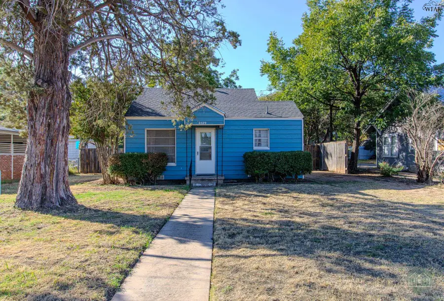2529 LONDON STREET, Vernon, TX 76384 - #3