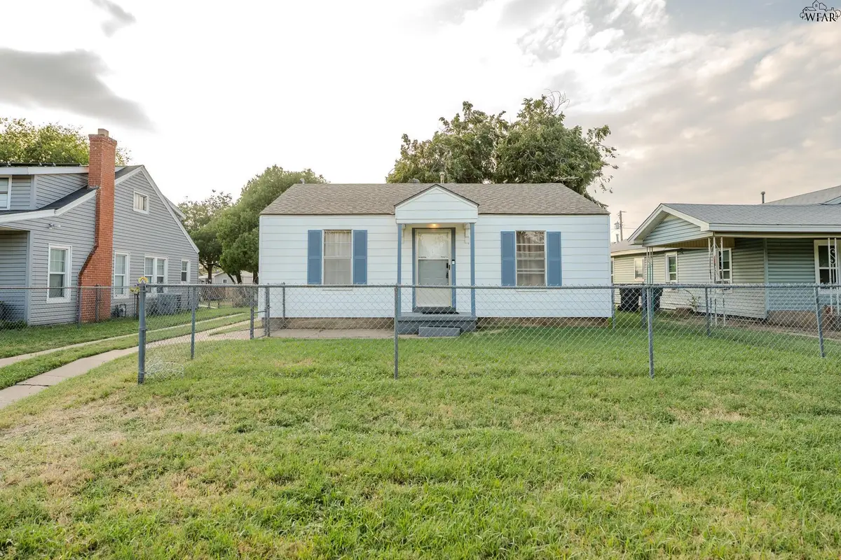 2702 WENONAH AVENUE, Wichita Falls, TX 76309 - #1