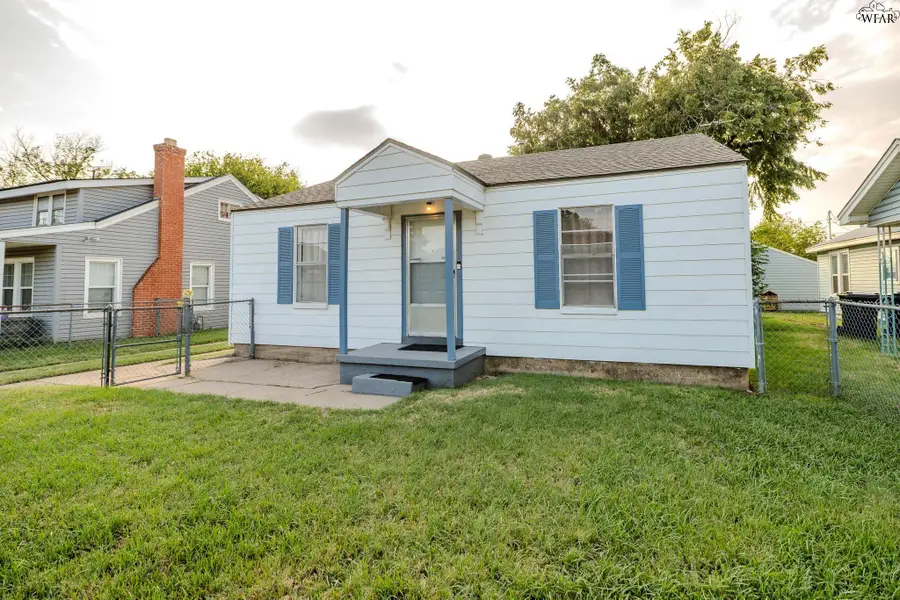 2702 WENONAH AVENUE, Wichita Falls, TX 76309 - #2