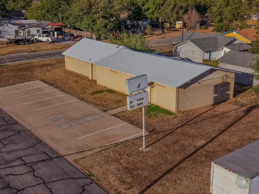 1127 PEASE STREET, Vernon, TX 76384 - #3