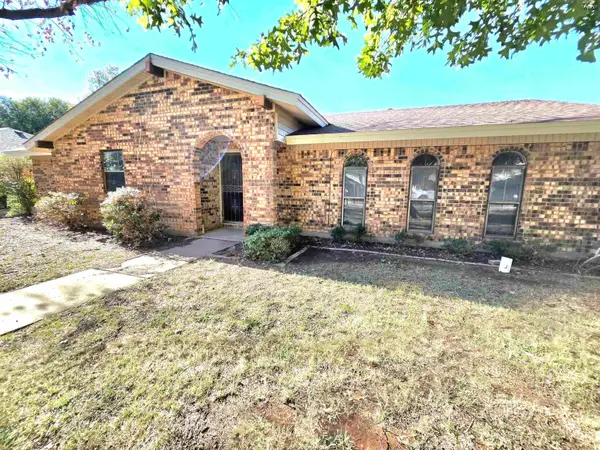 4908 PAWNEE PATHWAY, Wichita Falls, TX 76310