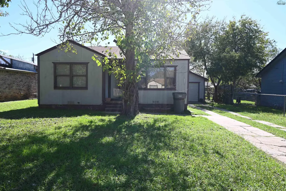 1633 HAMLIN AVENUE, Wichita Falls, TX 76301 - #1