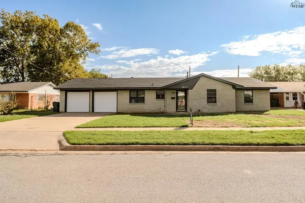 811 MIMOSA STREET, Burkburnett, TX 76354