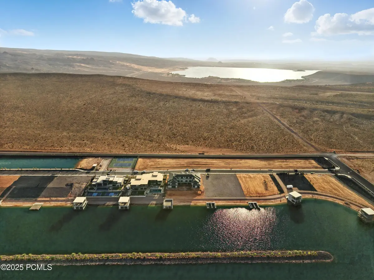 3988 S Shore Drive, Hurricane, UT 84737 - #1