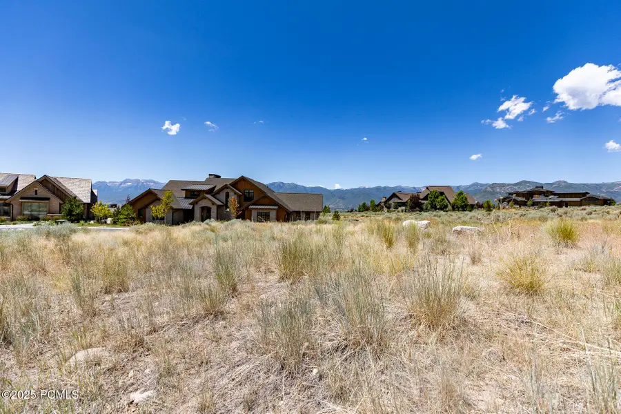 1067 E Chimney Rock Way, Heber City, UT 84032 - #3