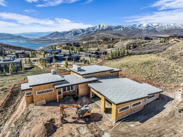 203 W Peace Tree Trail, Kamas, UT 84036