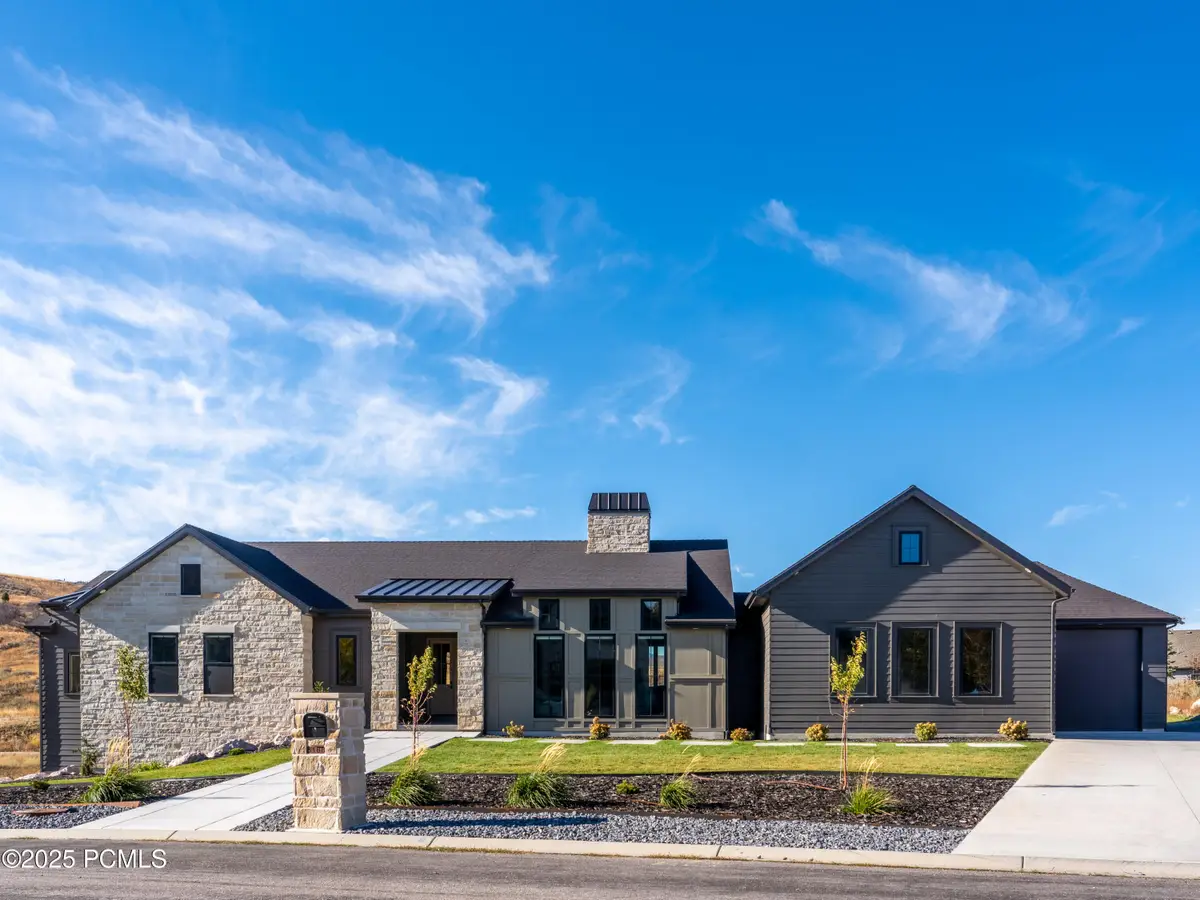 6188 E Hummingbird Point, Huntsville, UT 84317 - #1