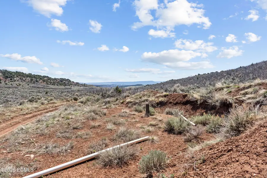 46997 W Thunder Ridge Road, Fruitland, UT 84027 - #2