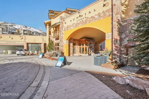 3720 N Sundial Court #B304, Park City, UT 84098