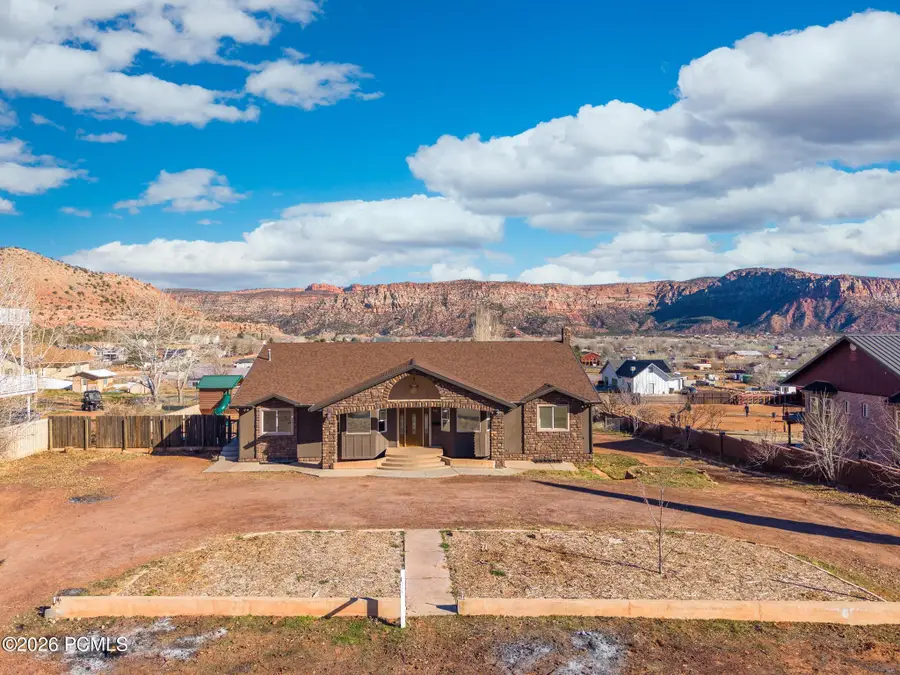 640 N Juniper Street, Hildale, UT 84784 - #2