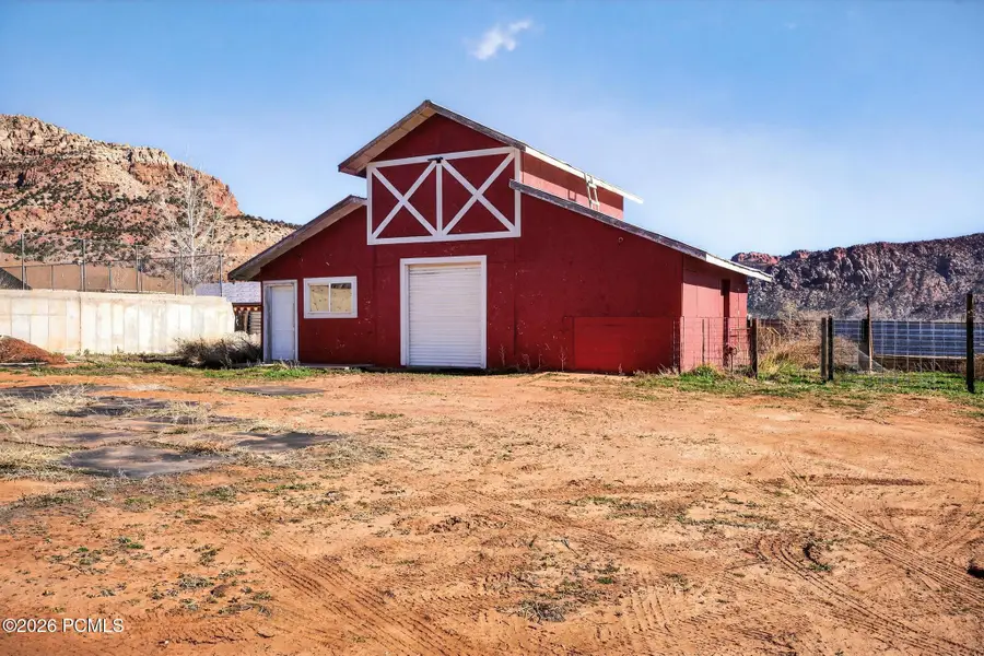 640 N Juniper Street, Hildale, UT 84784 - #3