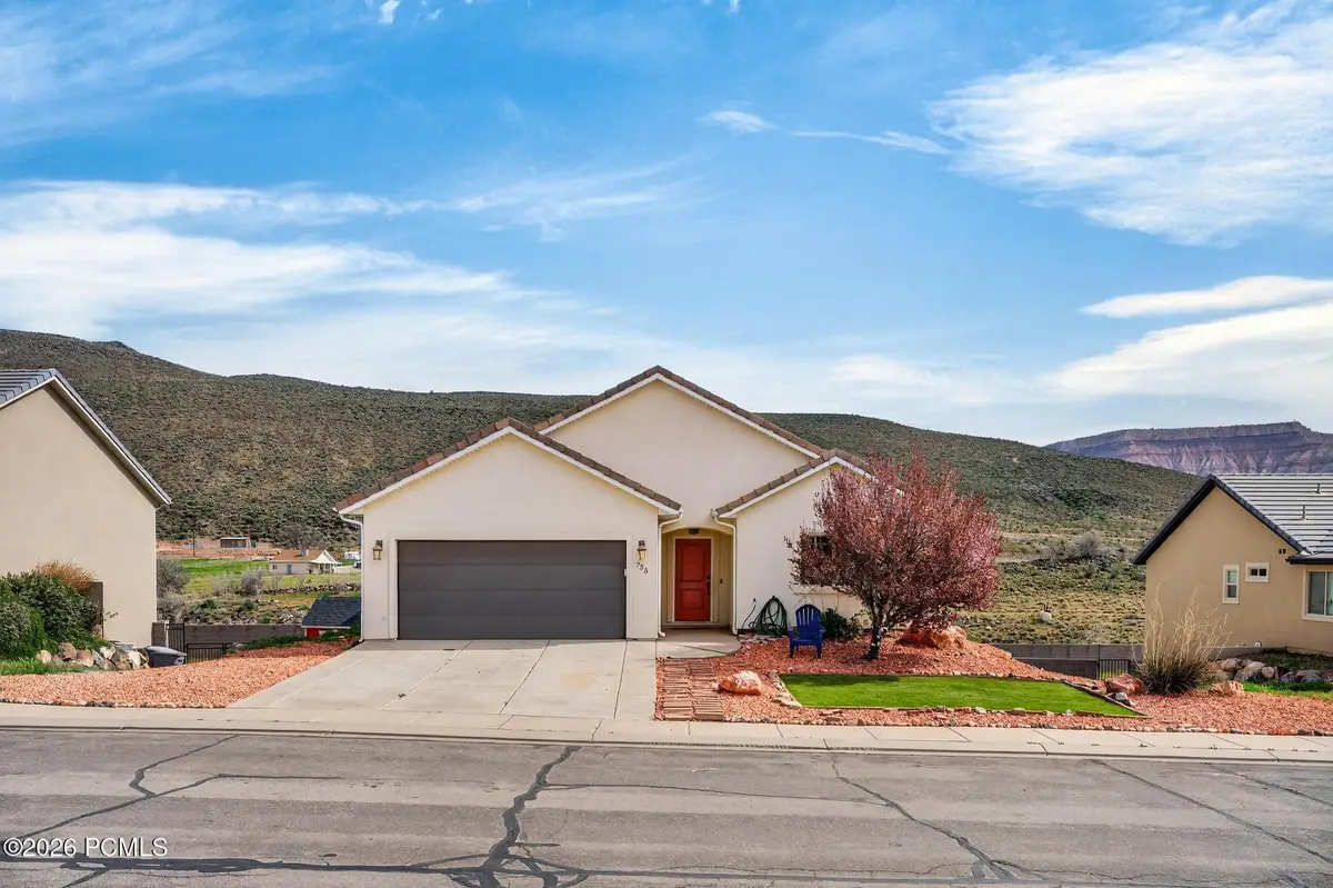 735 S Peachtree Drive, Toquerville, UT 84774 - #1