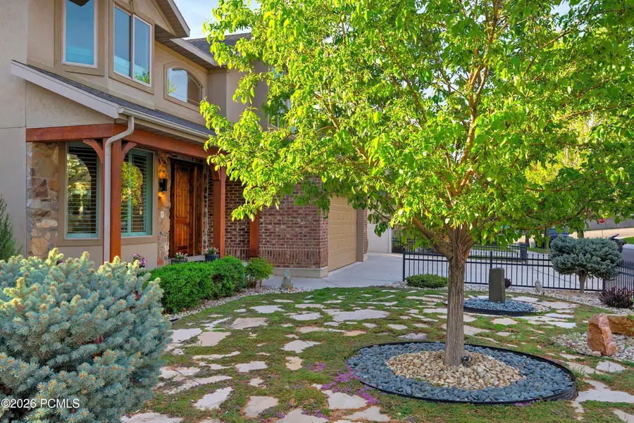 11438 S Gadzooks Drive, Sandy, UT 84094 - #2