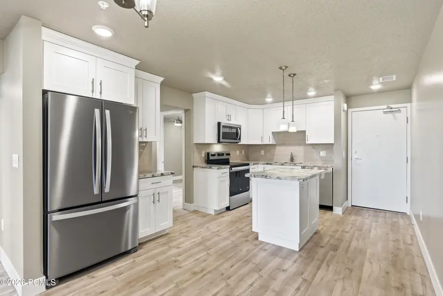 1032 E 400 South #Apt 301b, Salt Lake City, UT 84102 - #2