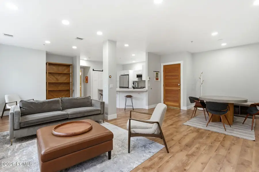 8350 Pointe #Apt I11, Park City, UT 84098 - #3