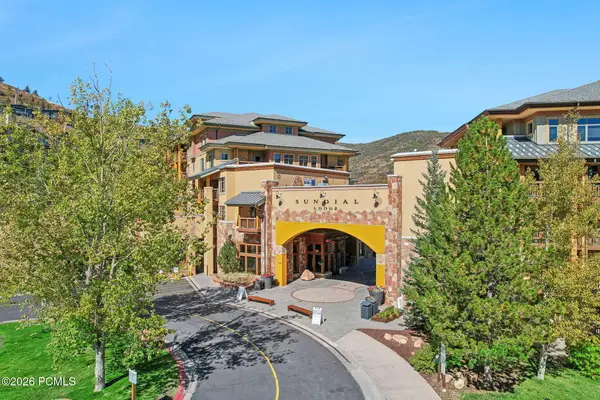 3720 N Sundial Court #B201, Park City, UT 84098