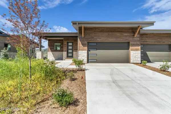 11589 N Deepwater Dr, Hideout, UT 84036