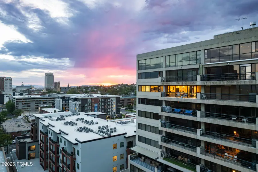 560 E South Temple Street #Apt 1001, Salt Lake City, UT 84102 - #3