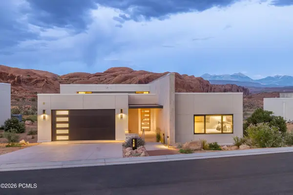 112 Badgers Bend, Moab, UT 84532