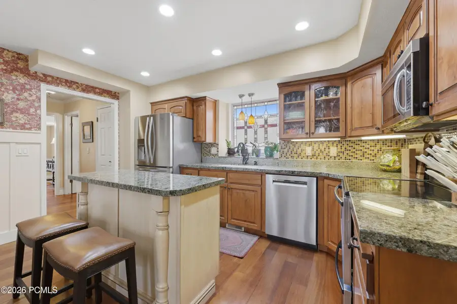 4521 S Countrylane Road, Millcreek, UT 84117 - #3
