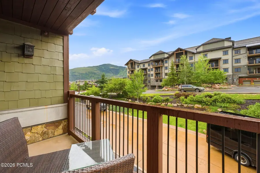 2100 Frostwood Boulevard #6102, Park City, UT 84098 - #3
