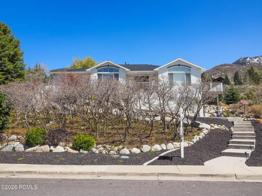 10193 S Majestic Canyon Road, Sandy, UT 84092 - #3