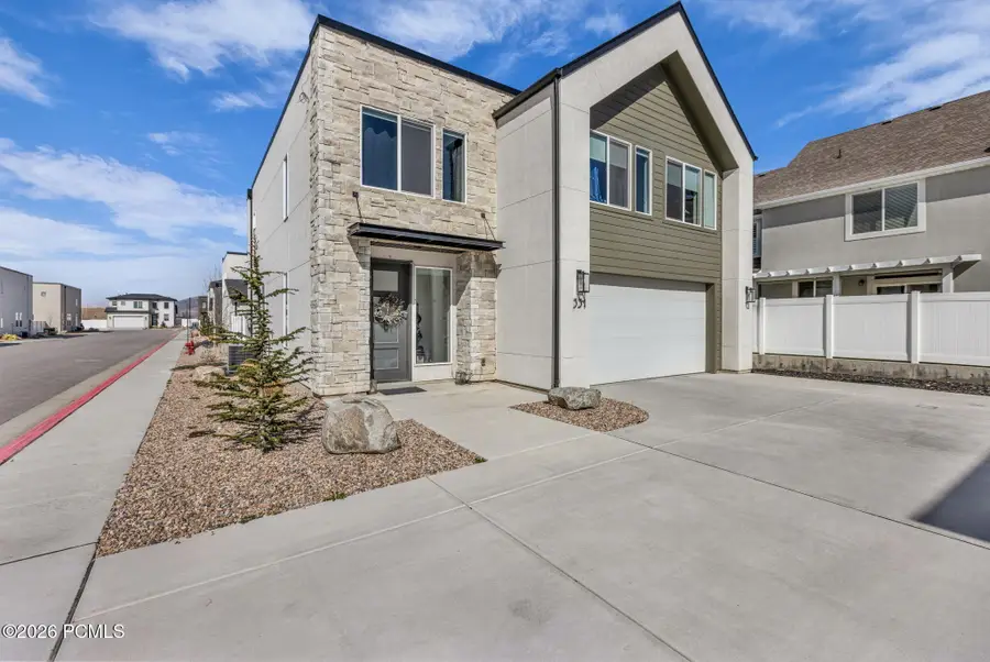 331 S 680 W, Centerville, UT 84014 - #3
