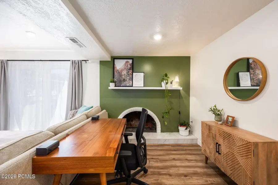 4878 S Highland Circle #Apt 2, Holladay, UT 84117 - #3