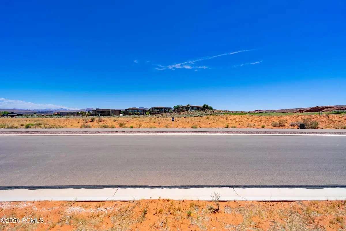3305 S Endless Trail, Hurricane, UT 84737 - #1