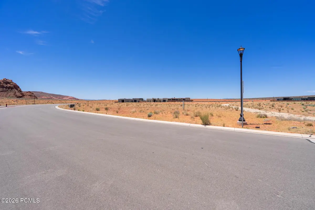 3306 S Endless Trail, Hurricane, UT 84737 - #1