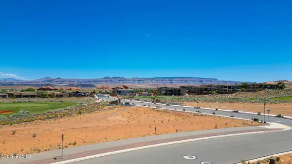 Address Withheld By Seller, Hurricane, UT 84737