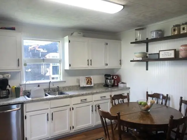 16173 Main Ridge Rd, Tangier, VA 23440 - #2