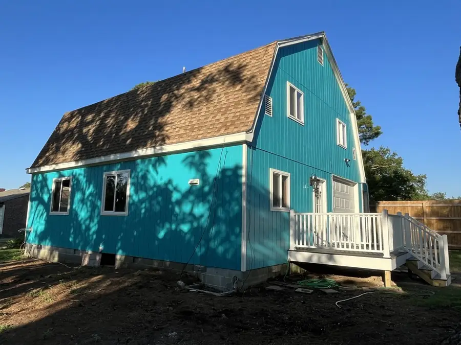 22 Powellton Ave, Wachapreague, VA 23480 - #2