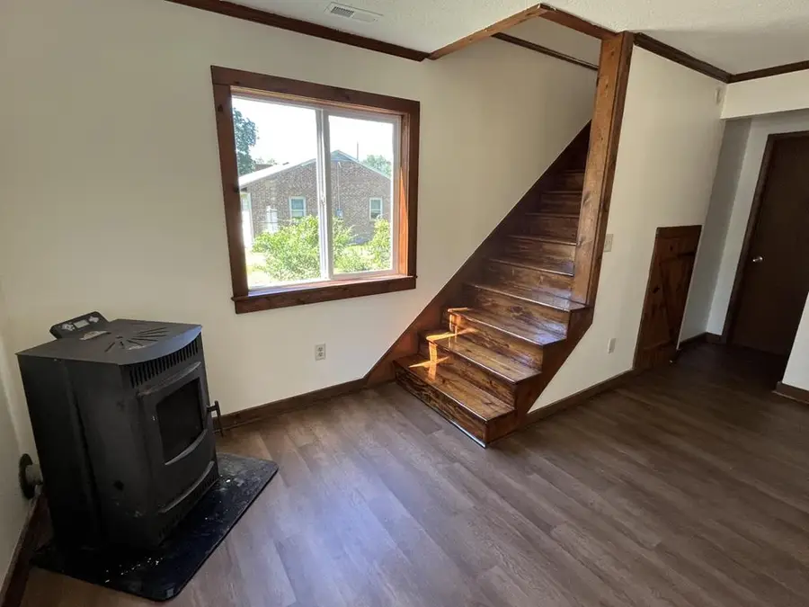 22 Powellton Ave, Wachapreague, VA 23480 - #3