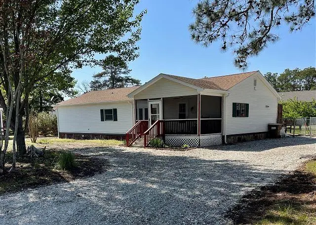 3143 Ridge Rd, Chincoteague, VA 23336 - #1