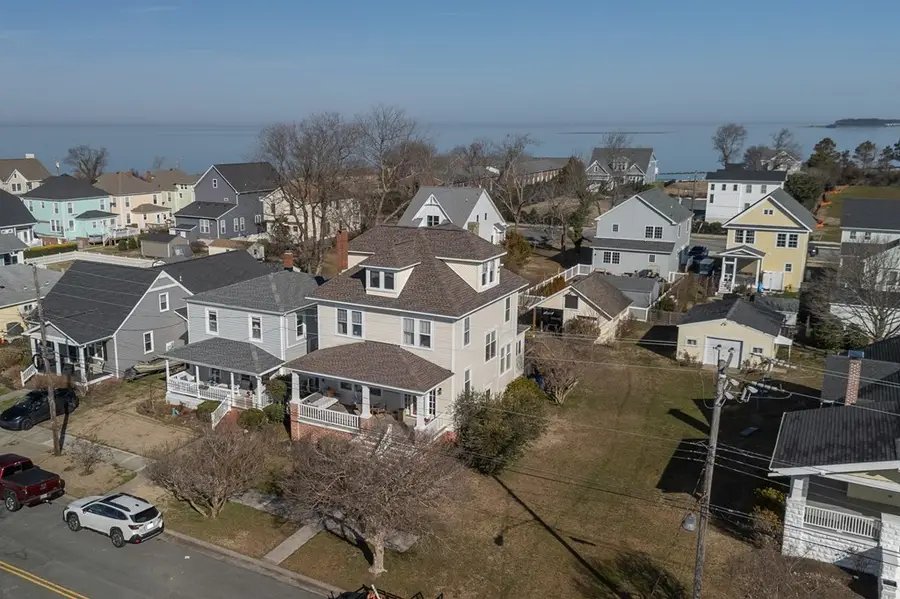 219 Jefferson Ave, Cape Charles, VA 23310 - Image #2