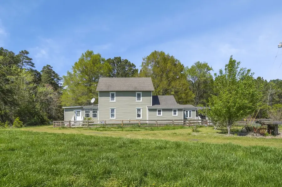 30065 Back Creek Rd, Hacksneck, VA 23358 - Image #2