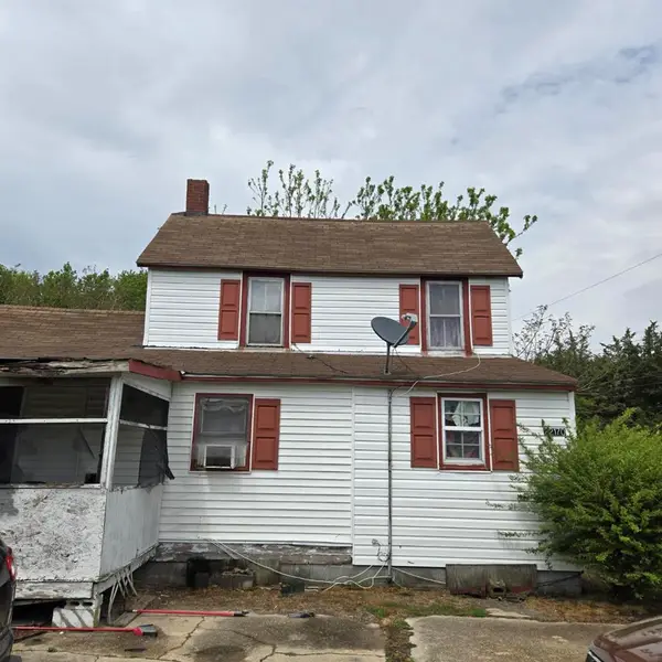 22170 Raymond Ln, CAPE CHARLES, VA 23310