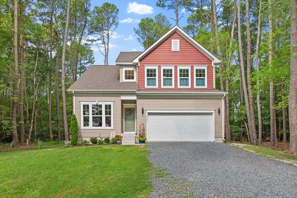 38121 Neptune Dr, GREENBACKVILLE, VA 23356