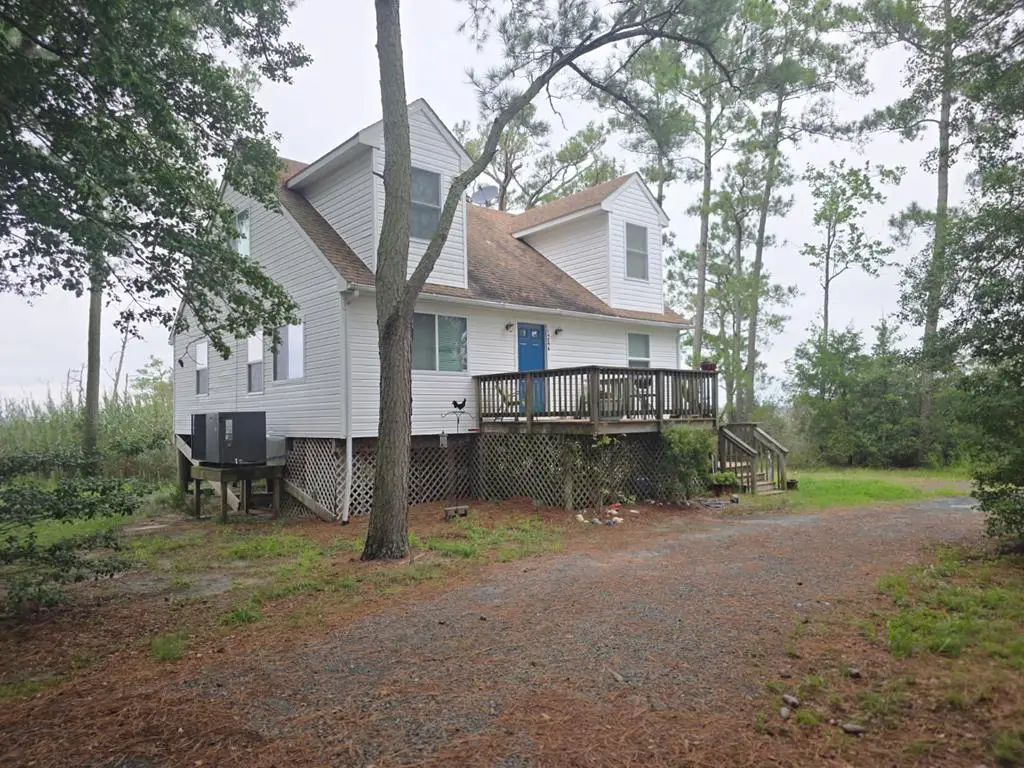 14290 Ridge Rd, Bloxom, VA 23308 - Image #1