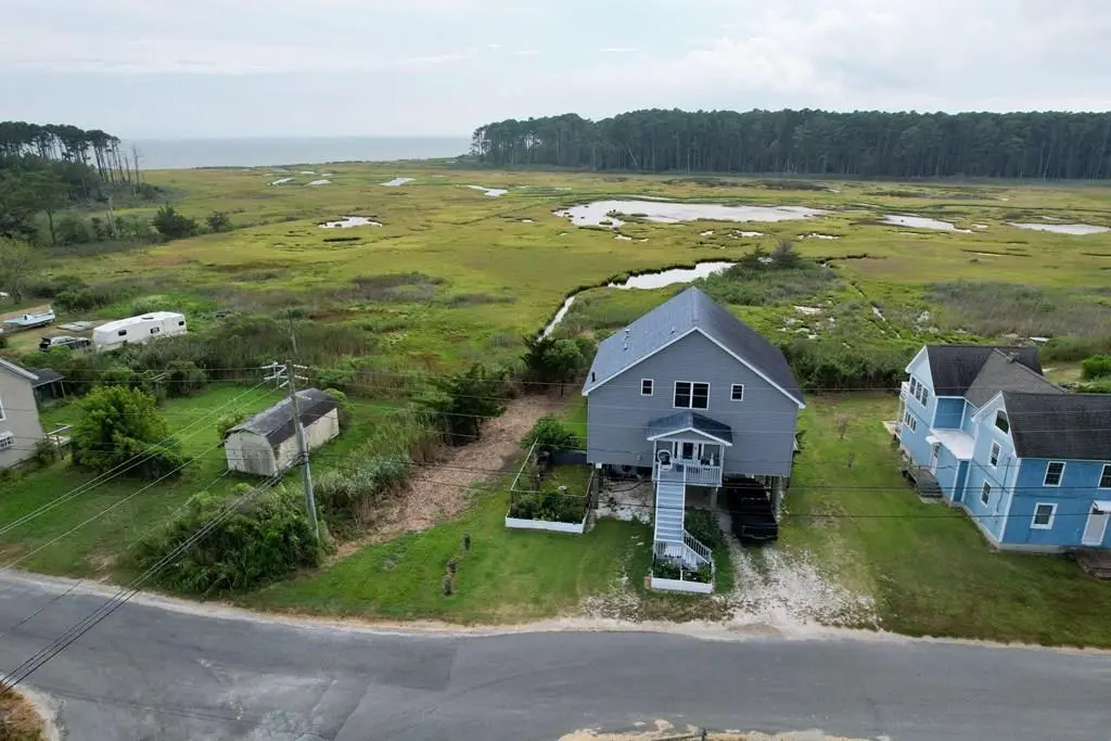 39030 State Line Rd, Greenbackville, VA 23356 - Image #1