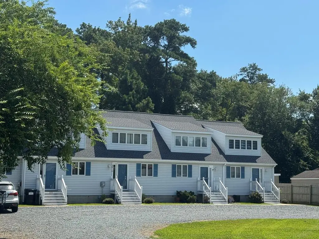 3618 Willow St, Chincoteague, VA 23336 - Image #1