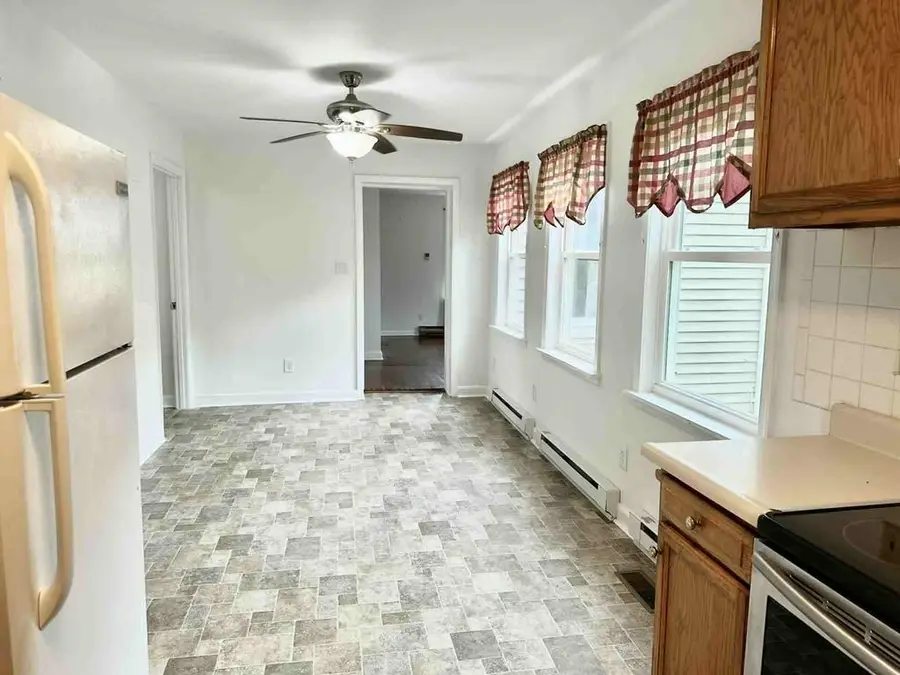 9107 Birdsnest Dr, Birdsnest, VA 23307 - Image #3