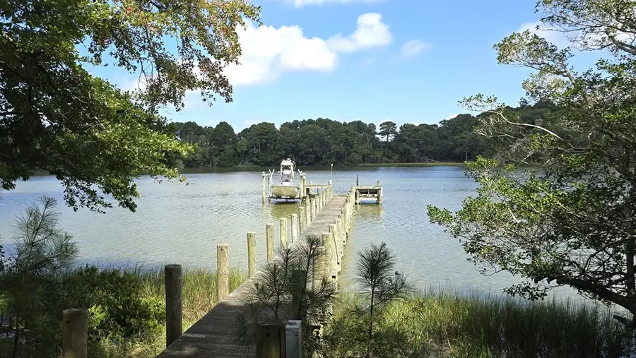 11147 Hermitage Rd, Craddockville, VA 23341 - Image #3