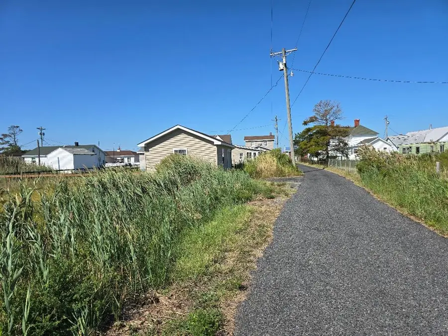 15327 Main Ridge Rd, Tangier, VA 23440 - Image #3