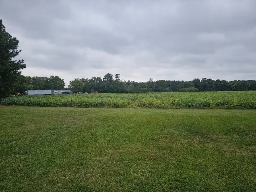 67 Savagetown Rd, Belle Haven, VA 23306 - Image #2