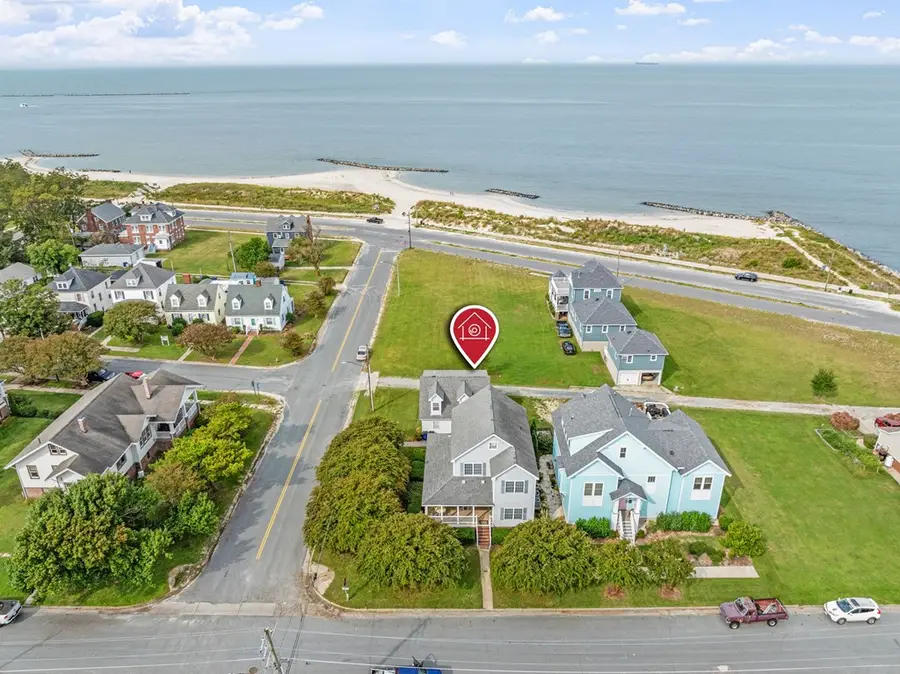 601 Pine St, Cape Charles, VA 23310 - Image #3